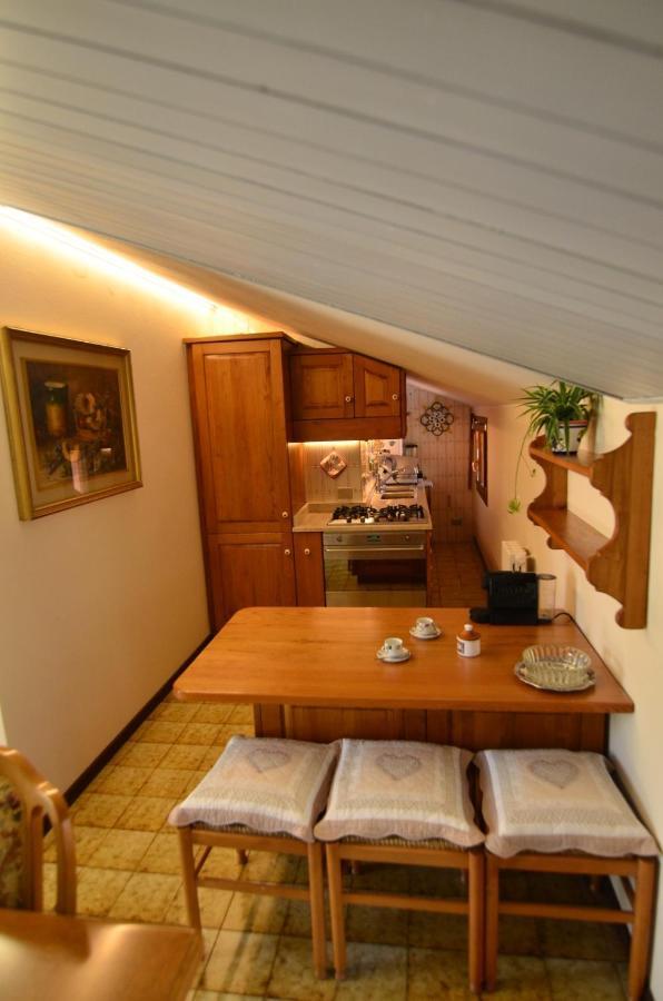 Ferienwohnung Casa Gabri Toscolano-Maderno Exterior foto