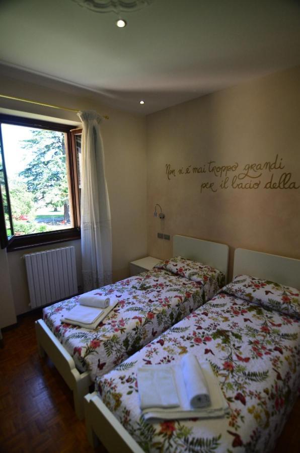 Ferienwohnung Casa Gabri Toscolano-Maderno Exterior foto